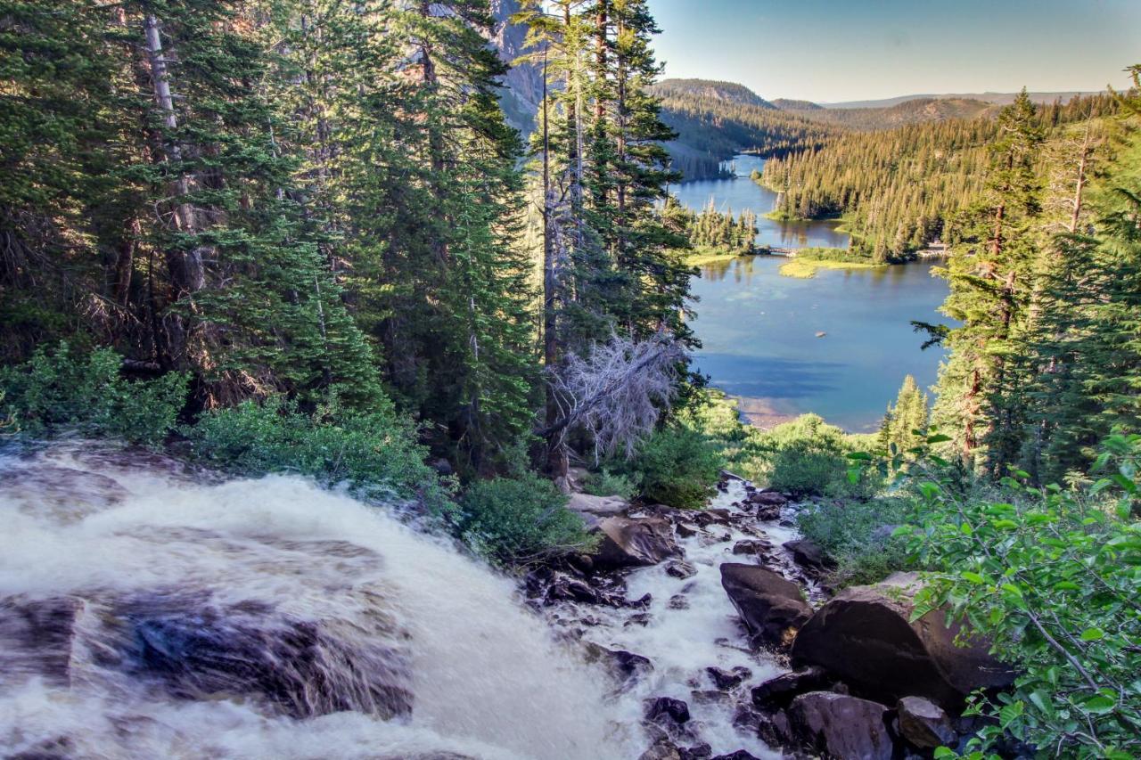 Summit 70 Mammoth Lakes